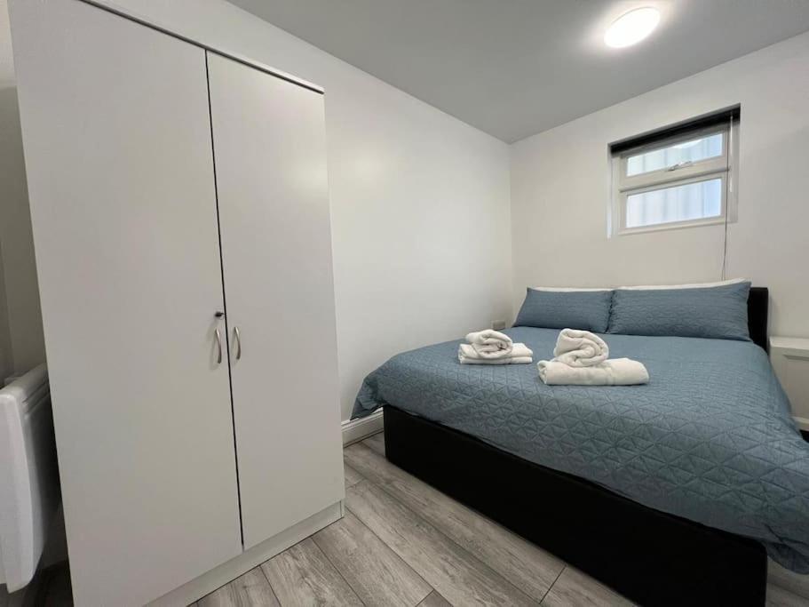 Casa vacanze Golders - Modern One Bed *