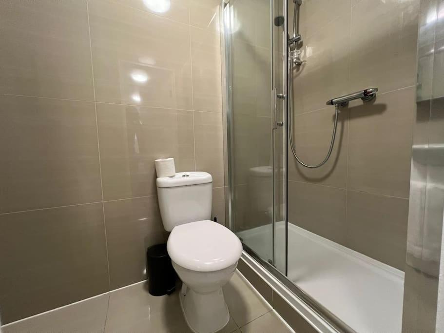 Golders - Modern One Bed Londra